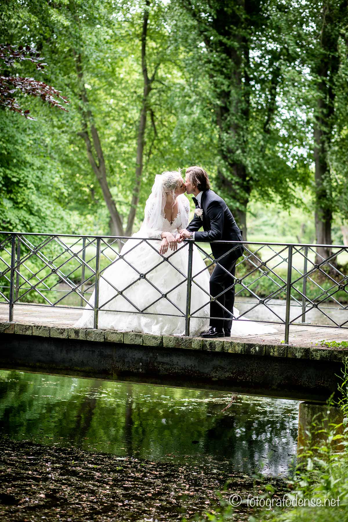 Bryllupsfotograf Fyn - bryllupsfotograf paa Fyn